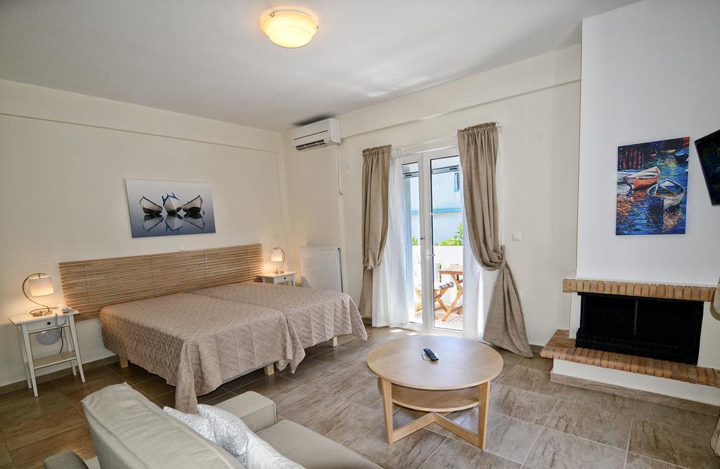 Peskesi Ikaria Apartment Agios Kirykos  ภายนอก รูปภาพ